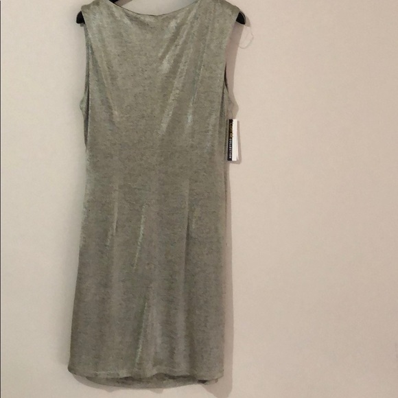 Dress - Picture 6 of 6